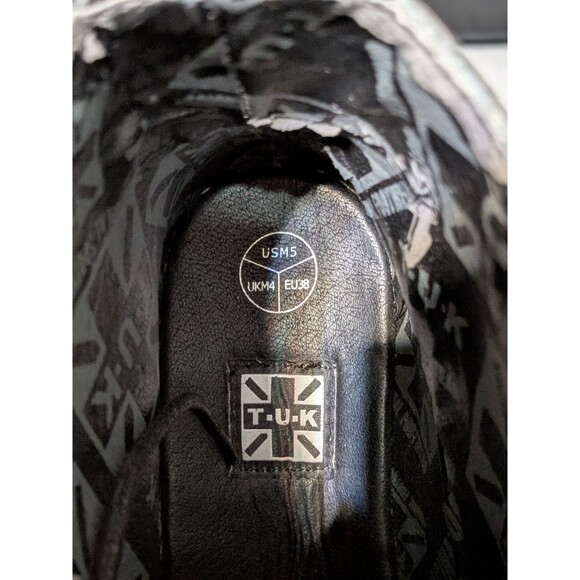 T.U.K Black Wingtip Leather Boot Size Men's 5 Women's 7.5 Punk Goth Y2K Biker - Picture 10 of 10